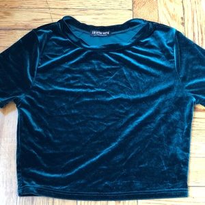 Green velvet crop top t shirt